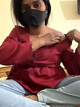 Snapshot of cute_mahi001 chatting on December 16, 2025, 11:26 am cute mahi001 online show from December 16, 2025, 11:26 am