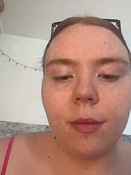 AnnieAinsx online show from March 14, 2026, 11:04 am