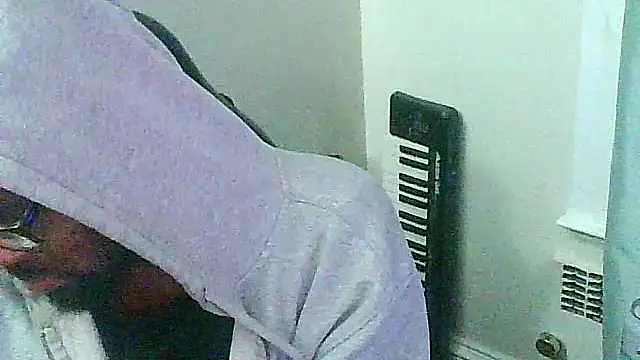 MrUnintentional online show from December 19, 2025, 7:10 pm