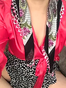 Snapshot of alevlibayan chatting on December 21, 2025, 3:30 pm alevlibayan online show from December 21, 2025, 3:30 pm