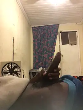 Snapshot of reckless_34 chatting on February 5, 2026, 12:15 am reckless 34 online show from February 5, 2026, 12:15 am