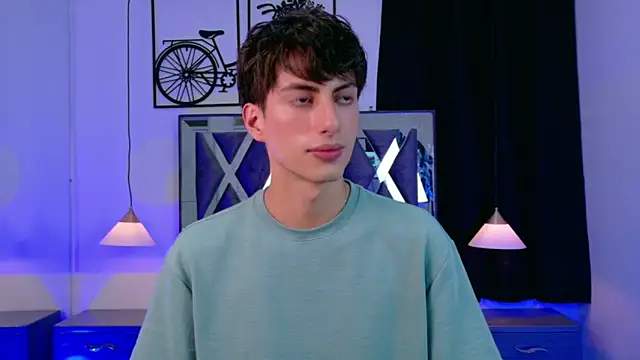 Snapshot of Martin_Williams chatting on January 19, 2026, 12:20 pm Martin Williams online show from January 19, 2026, 12:20 pm