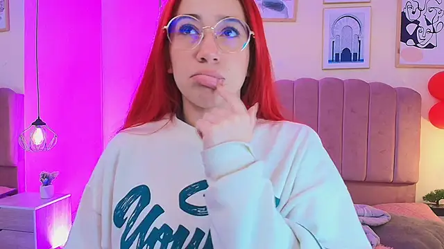 Celestee15  online show from February 20, 2026, 11:22 am