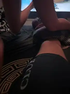 germanydreams25 online show from February 1, 2026, 11:25 pm