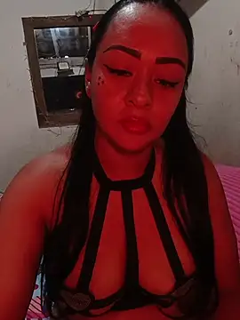 Karen Kemmerr online show from December 17, 2025, 8:26 pm