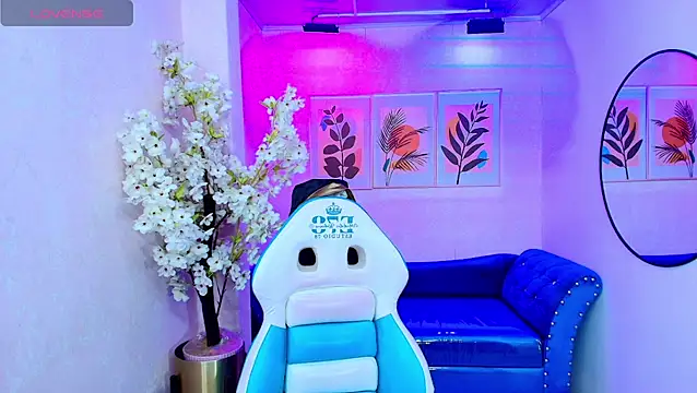 Snapshot of Nina_willyams chatting on February 19, 2026, 3:46 am Nina willyams online show from February 19, 2026, 3:46 am