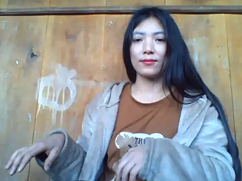 Snapshot of Maylyly_k2 chatting on December 19, 2025, 3:13 am Maylyly k2 online show from December 19, 2025, 3:13 am