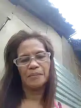 Petite elise online show from January 5, 2026, 11:08 pm