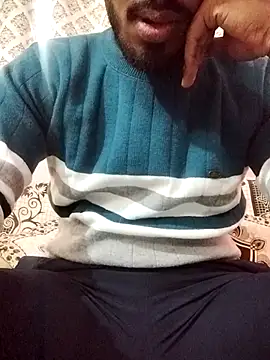 Snapshot of moonlightTower chatting on December 14, 2025, 8:52 am moonlightTower online show from December 14, 2025, 8:52 am