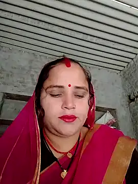 Kajal4455 online show from December 17, 2025, 7:14 am