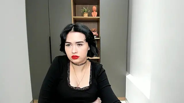 FelishaCasar online show from December 18, 2025, 6:19 am