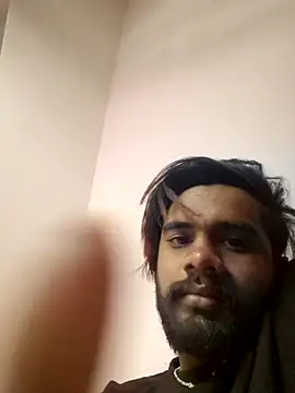 suhxil79 online show from December 22, 2025, 4:42 am