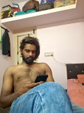 Snapshot of suhxil79 chatting on May 3, 2026, 9:48 am suhxil79 online show from May 3, 2026, 9:48 am