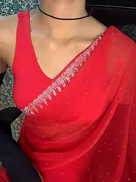 desi dollx 26 online show from December 15, 2025, 9:52 pm