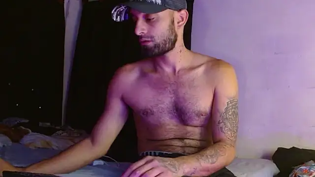 Snapshot of Alex_Flame_ chatting on April 3, 2026, 2:42 am Alex Flame online show from April 3, 2026, 2:42 am