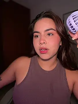 Zarahs Blare1 online show from July 29, 2026, 1:59 am