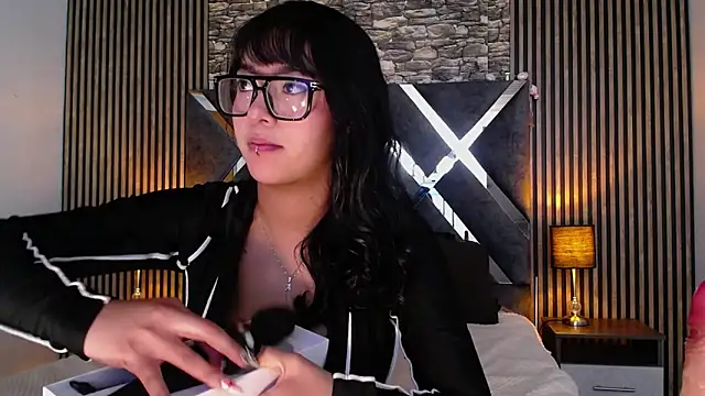 Snapshot of Amy_channel chatting on March 17, 2026, 1:03 pm Amy channel online show from March 17, 2026, 1:03 pm