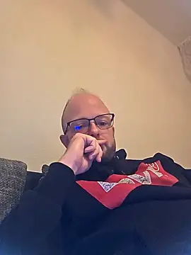 SoftishInflow online show from December 19, 2025, 6:15 pm