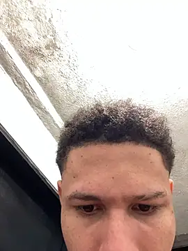 Danseuz online show from December 17, 2025, 5:41 pm