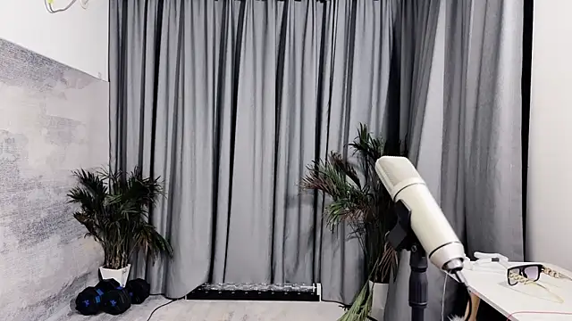 Snapshot of hafabva chatting on May 26, 2026, 2:35 pm hafabva online show from May 26, 2026, 2:35 pm