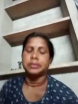 Shreya pandit online show from March 22, 2026, 10:24 pm