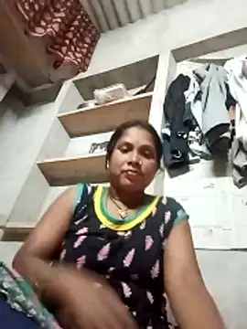 Shreya pandit online show from April 21, 2026, 7:06 pm
