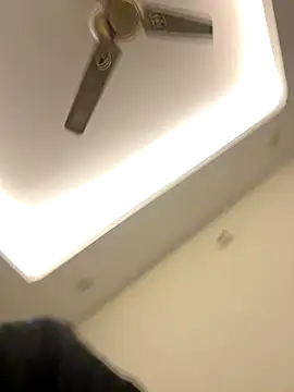 Sexmore21 online show from December 18, 2025, 3:12 am