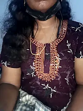 Snapshot of tamilsaisree chatting on April 21, 2026, 5:39 pm tamilsaisree online show from April 21, 2026, 5:39 pm