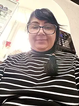 MariSwan222 online show from April 3, 2026, 10:02 am