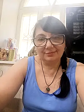 MariSwan222 online show from July 25, 2026, 1:41 pm