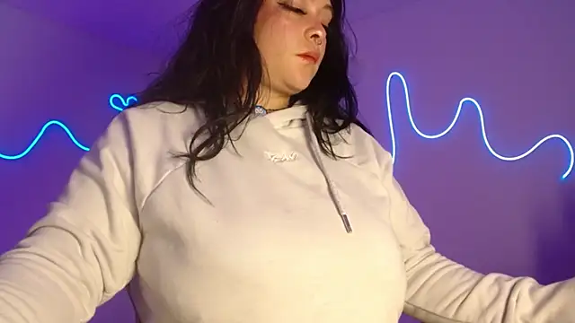 vaalentina 01 online show from January 11, 2026, 1:10 am