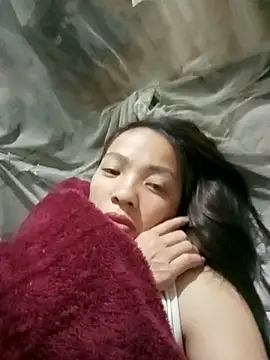 Andrea-688 online show from April 3, 2026, 10:41 pm