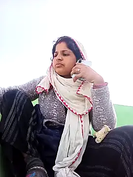 Simakchi bhabi online show from December 19, 2025, 6:20 am