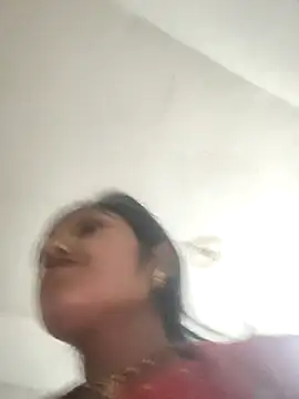 Snapshot of Lucky_hote chatting on December 18, 2025, 3:01 am Lucky hote online show from December 18, 2025, 3:01 am