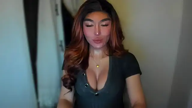 Snapshot of mxshemale_ladyboy chatting on December 5, 2024, 3:50 pm mxshemale ladyboy online show from December 5, 2024, 3:50 pm