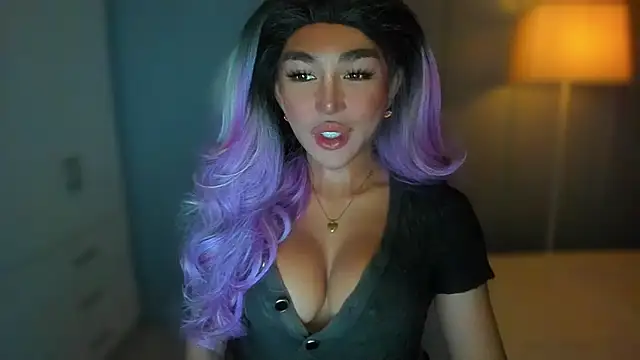 Snapshot of mxshemale_ladyboy chatting on December 13, 2024, 12:50 pm mxshemale ladyboy online show from December 13, 2024, 12:50 pm