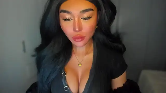 Snapshot of mxshemale_ladyboy chatting on December 25, 2024, 5:47 pm mxshemale ladyboy online show from December 25, 2024, 5:47 pm