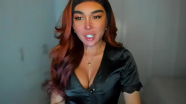 Snapshot of mxshemale_ladyboy chatting on January 7, 2025, 6:45 pm mxshemale ladyboy online show from January 7, 2025, 6:45 pm