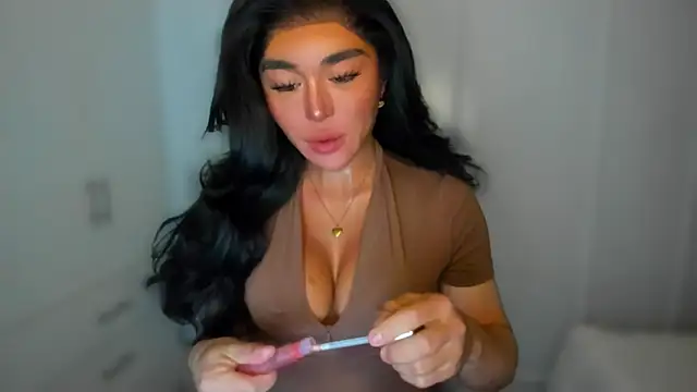 Snapshot of mxshemale_ladyboy chatting on January 24, 2025, 11:23 pm mxshemale ladyboy online show from January 24, 2025, 11:23 pm