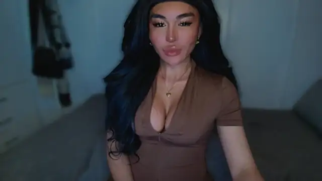 Snapshot of mxshemale_ladyboy chatting on March 7, 2025, 4:35 am mxshemale ladyboy online show from March 7, 2025, 4:35 am