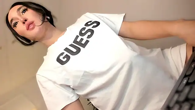 Snapshot of mxshemale_ladyboy chatting on September 22, 2025, 6:32 pm mxshemale ladyboy online show from September 22, 2025, 6:32 pm