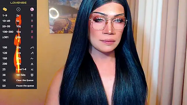 yoursexykaren online show from December 16, 2025, 3:39 pm