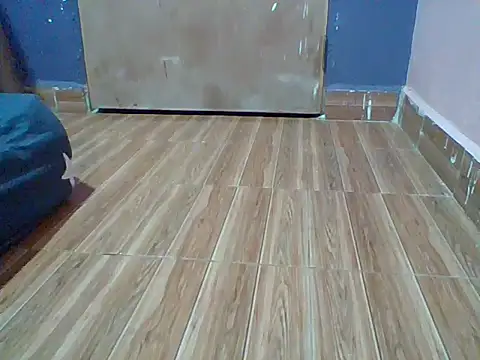 Snapshot of Babe10111 chatting on March 7, 2026, 4:20 am Babe10111 online show from March 7, 2026, 4:20 am