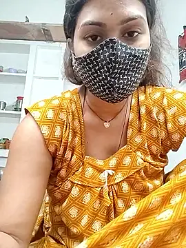 Snapshot of Cut_madhuri chatting on April 18, 2026, 5:55 am Cut madhuri online show from April 18, 2026, 5:55 am