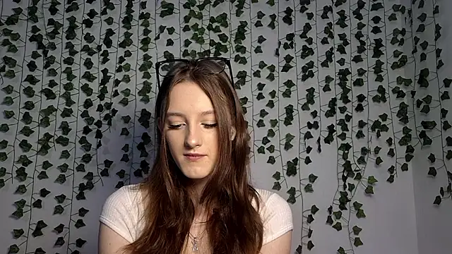 Snapshot of LisaBoddy chatting on February 13, 2026, 1:07 pm LisaBoddy online show from February 13, 2026, 1:07 pm