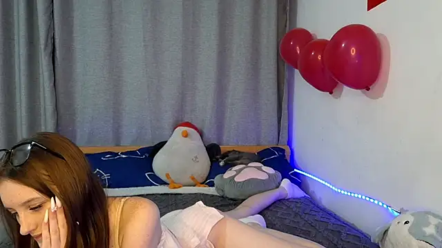 Snapshot of LisaBoddy chatting on February 24, 2026, 2:59 pm LisaBoddy online show from February 24, 2026, 2:59 pm