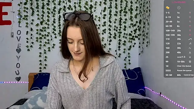 Snapshot of LisaBoddy chatting on April 26, 2026, 3:53 pm LisaBoddy online show from April 26, 2026, 3:53 pm