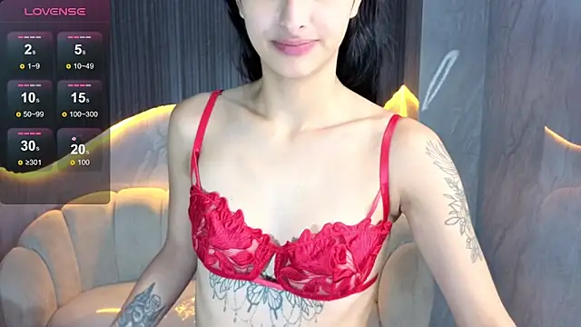 Tifany Tx online show from April 18, 2026, 12:42 pm