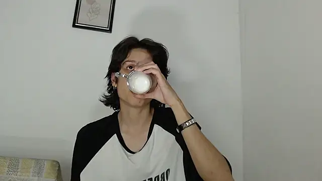 cirosky elchicopolla online show from March 11, 2026, 3:45 am