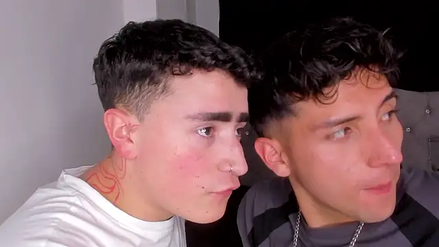 naughtysalomon   online show from February 3, 2026, 2:53 am